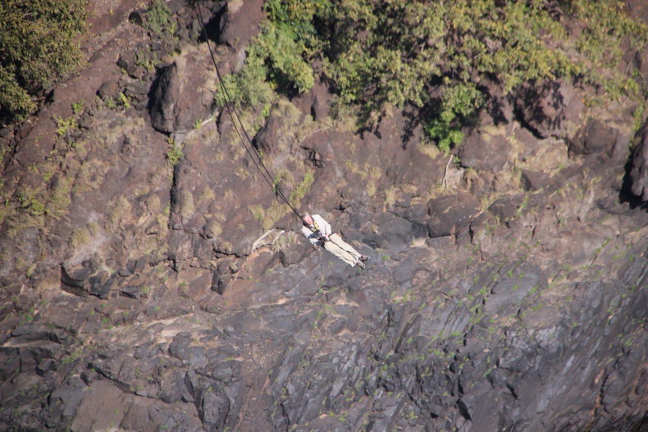 [32185] 2016_07_03_11_12_25_Africa_Canon_EOS_600D_IMG_4116_00106.jpg