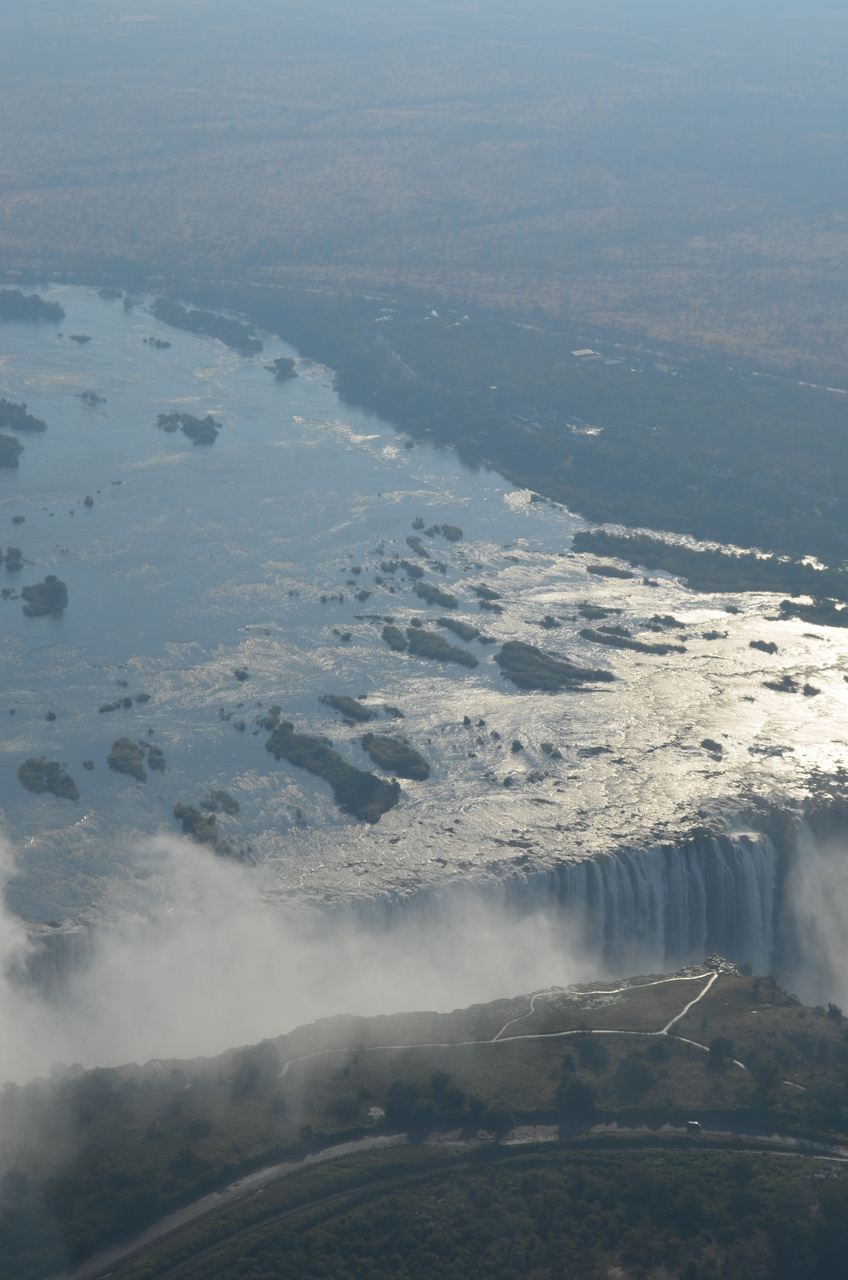 [28871] 2016_07_02_22_55_39_Africa_NIKON_D5100_IMG__05528.jpg