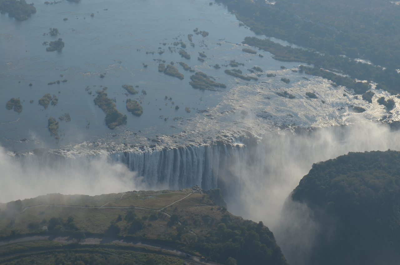 [28873] 2016_07_02_22_55_46_Africa_NIKON_D5100_IMG__05529.jpg