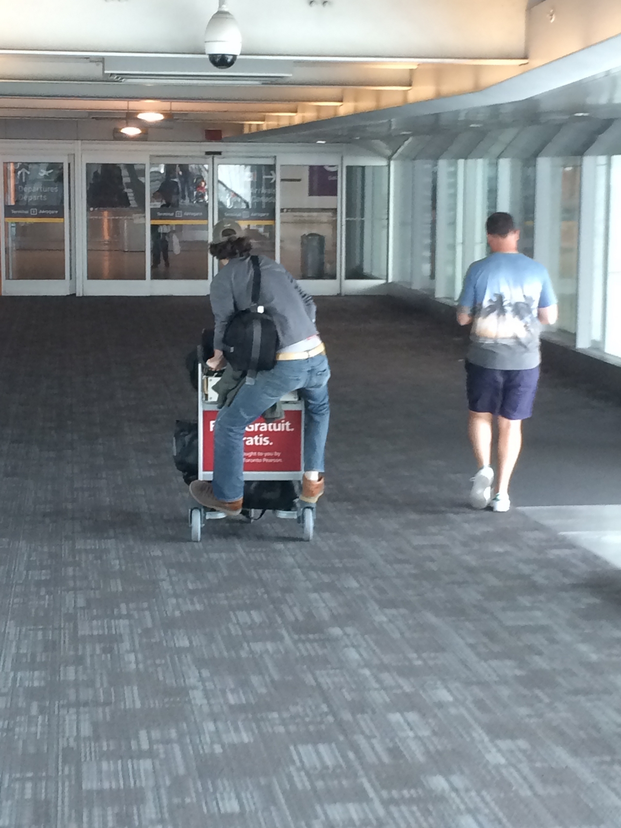 [14] 2016_06_18_17_09_14_Africa_iPhone_5s_IMG_7969_05663.jpg