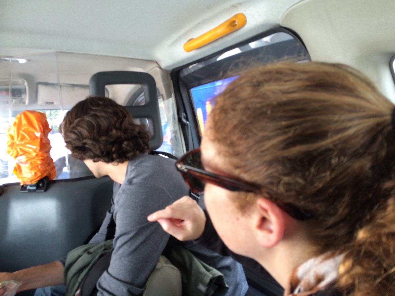 [70] 2016_06_19_05_46_36_Africa_iPhone_5s_IMG__05686.jpg