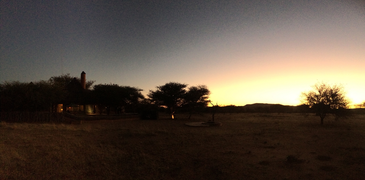 [458] 2016_06_22_01_07_54_Africa_iPhone_5s_IMG_8043_05746.jpg