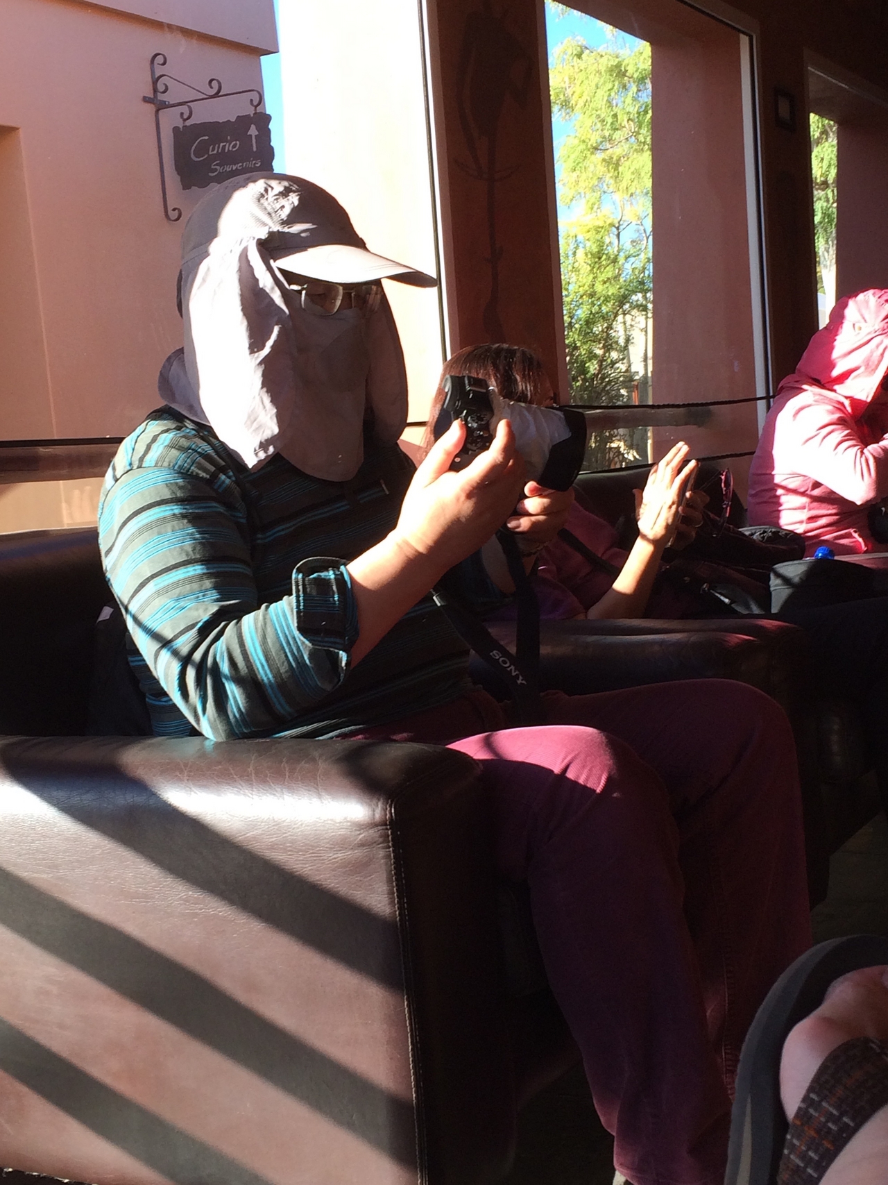 [13816] 2016_06_24_10_47_38_Africa_iPhone_5s_IMG_8291_06100.jpg