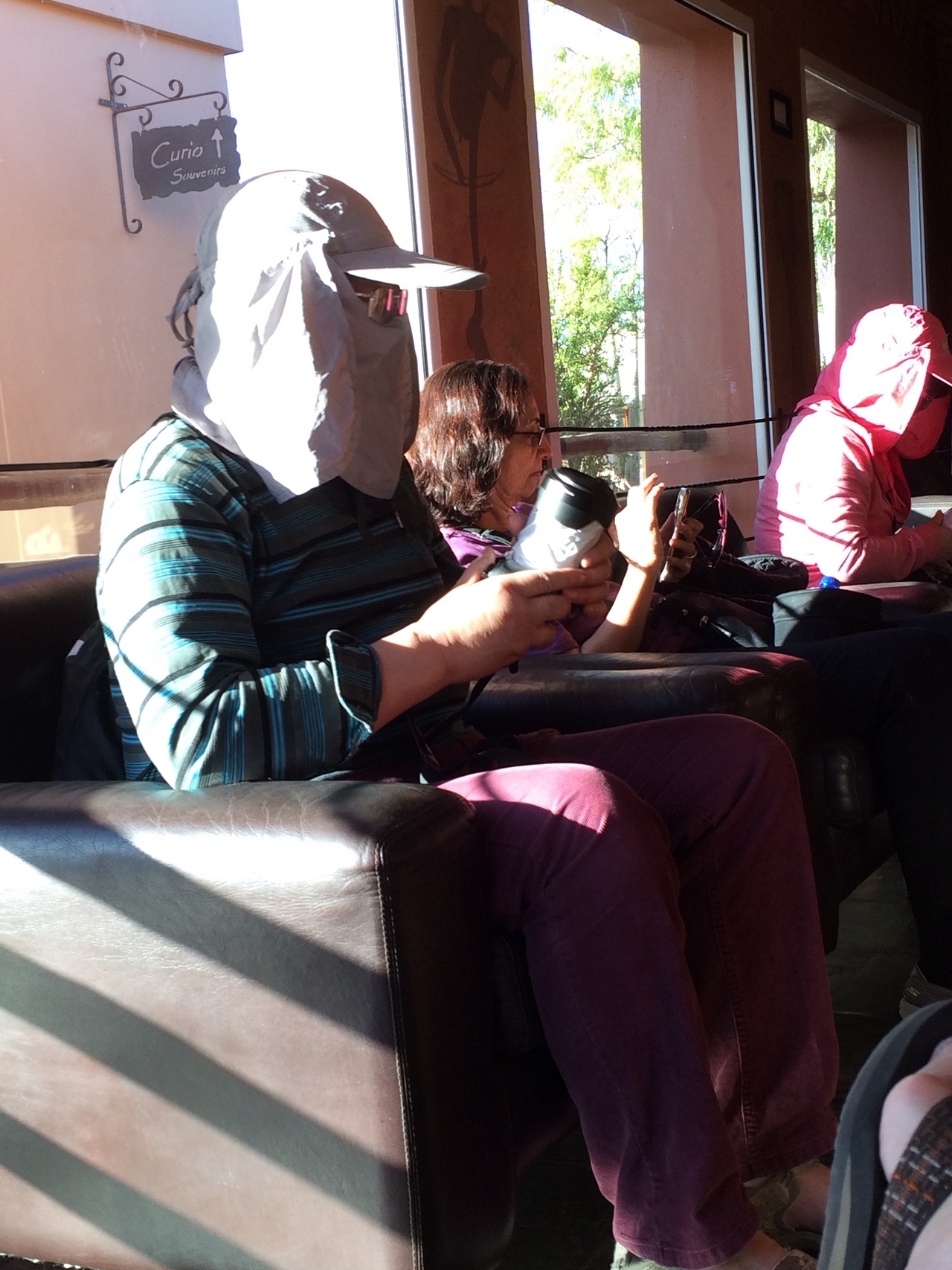 [13827] 2016_06_24_10_47_46_Africa_iPhone_5s_IMG__00491.jpg