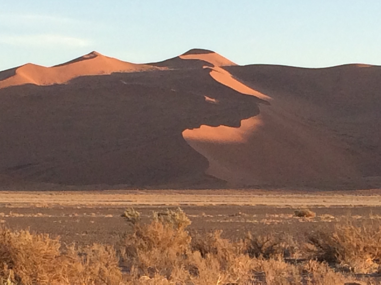 [14664] 2016_06_25_02_08_23_Africa_iPhone_5s_IMG__06123.jpg