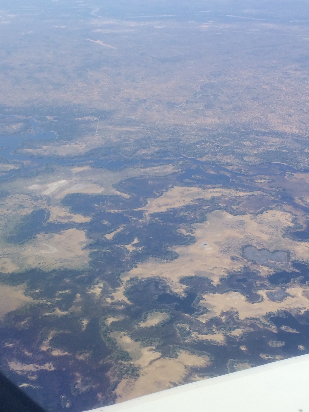 [16730] 2016_06_27_04_06_31_Africa_iPhone_5s_IMG__00701.jpg