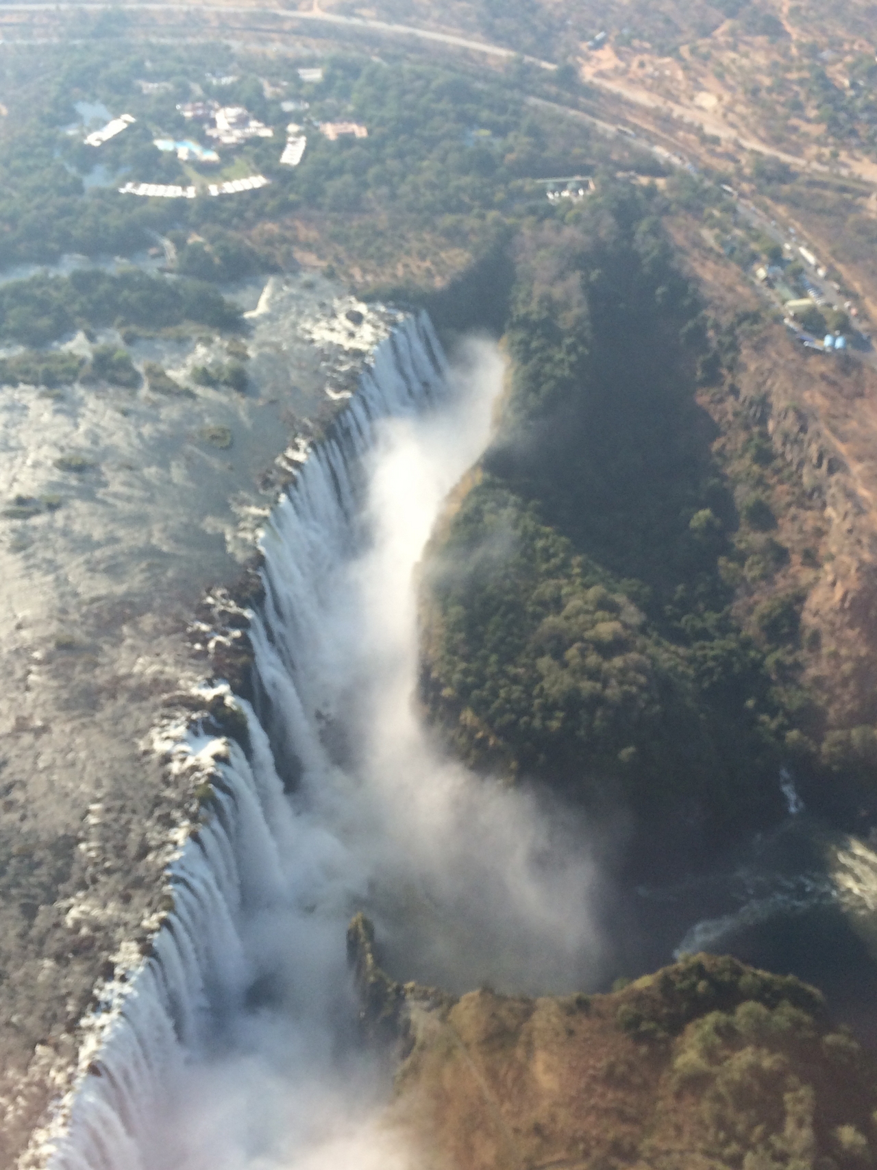 [29210] 2016_07_03_02_44_47_Africa_iPhone_5s_IMG__06431.jpg