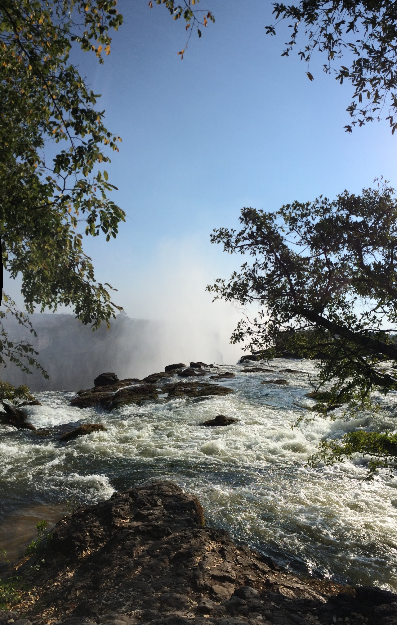 [31850] 2016_07_03_09_46_40_Africa_iPhone_5s_IMG__06467.jpg