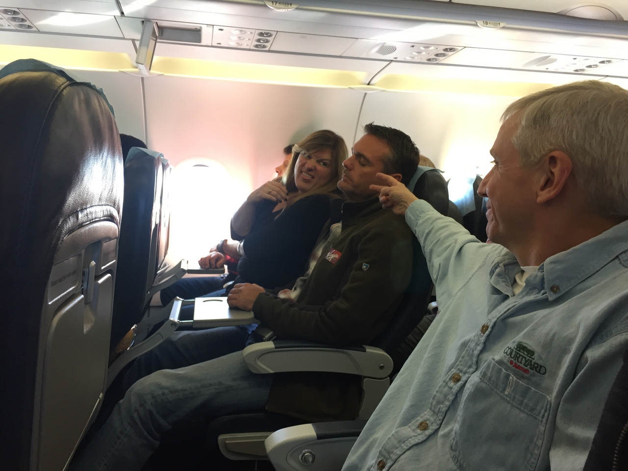 [235] 2016_06_21_12_25_03_Africa_iPhone_6_IMG_7520_02461.jpg