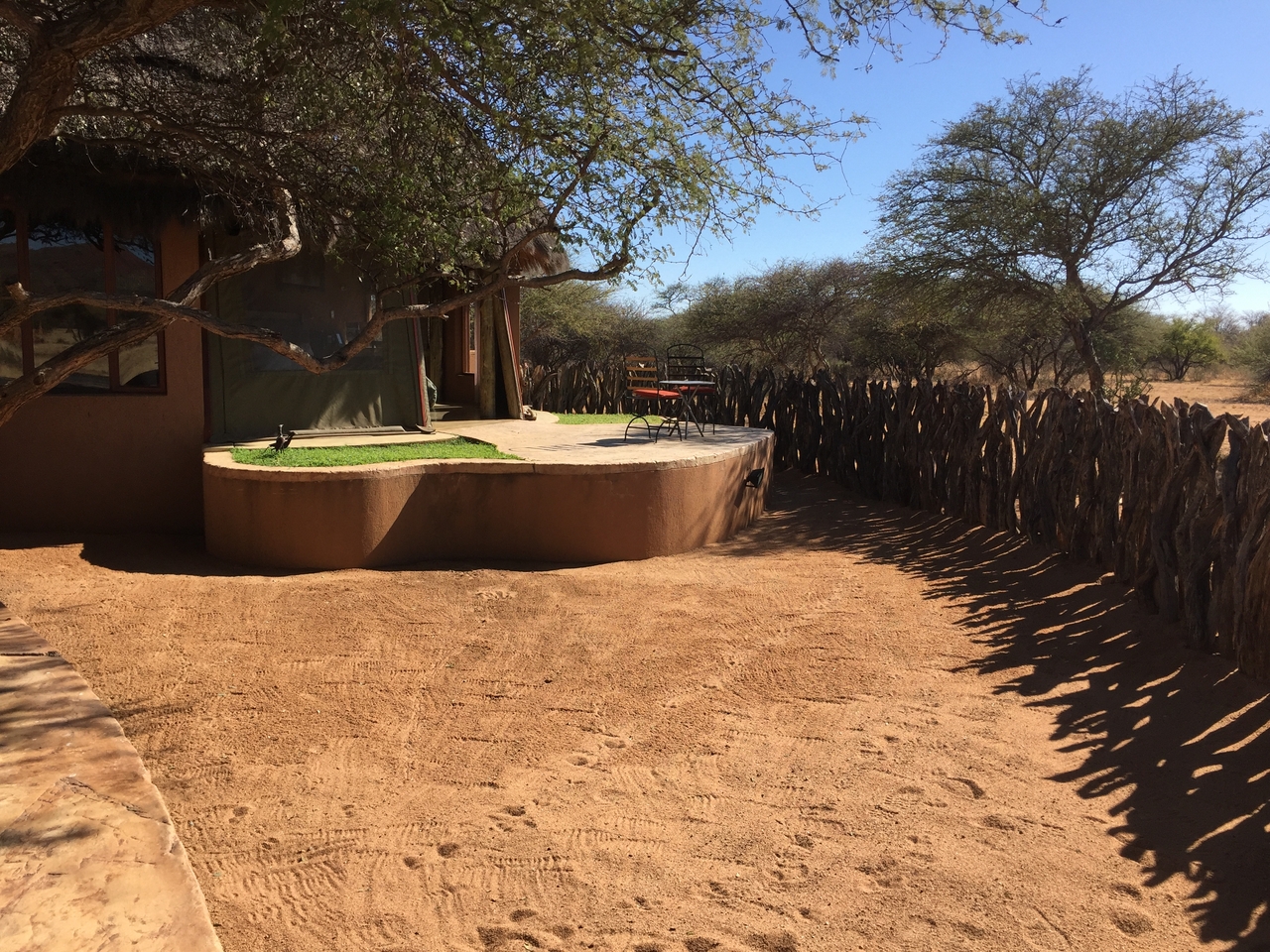 [2535] 2016_06_22_09_46_41_Africa_iPhone_6_IMG_7677_00268.jpg