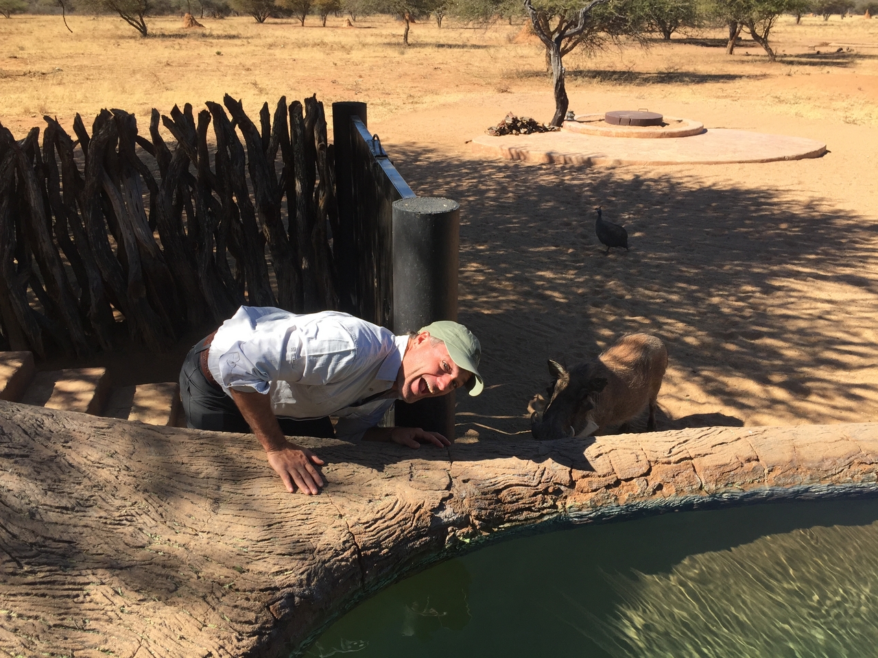 [2563] 2016_06_22_10_56_04_Africa_iPhone_6_IMG_7686_02618.jpg