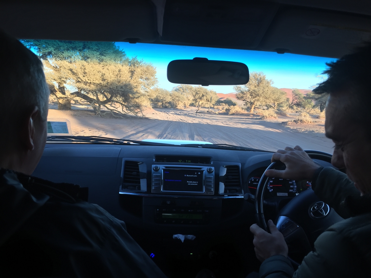 [15458] 2016_06_25_07_12_38_Africa_iPhone_6_IMG_8162_00151.jpg