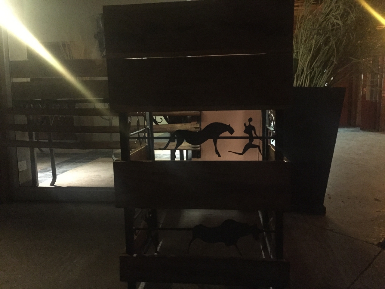 [16382] 2016_06_25_19_58_53_Africa_iPhone_6_IMG_8360_00327.jpg