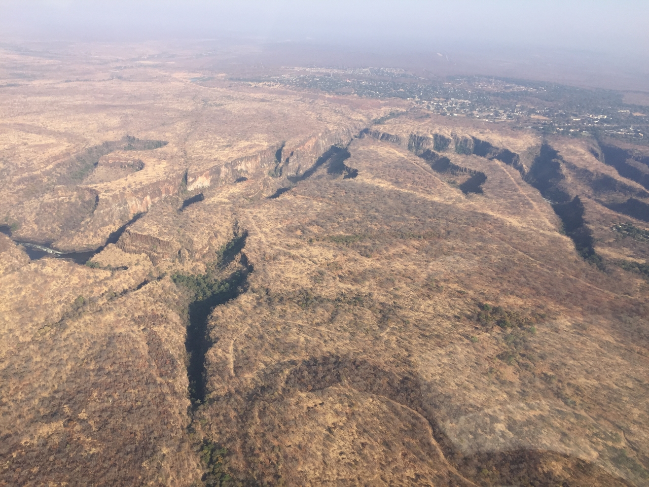 [31365] 2016_07_03_08_41_57_Africa_iPhone_6_IMG_8809_00723.jpg