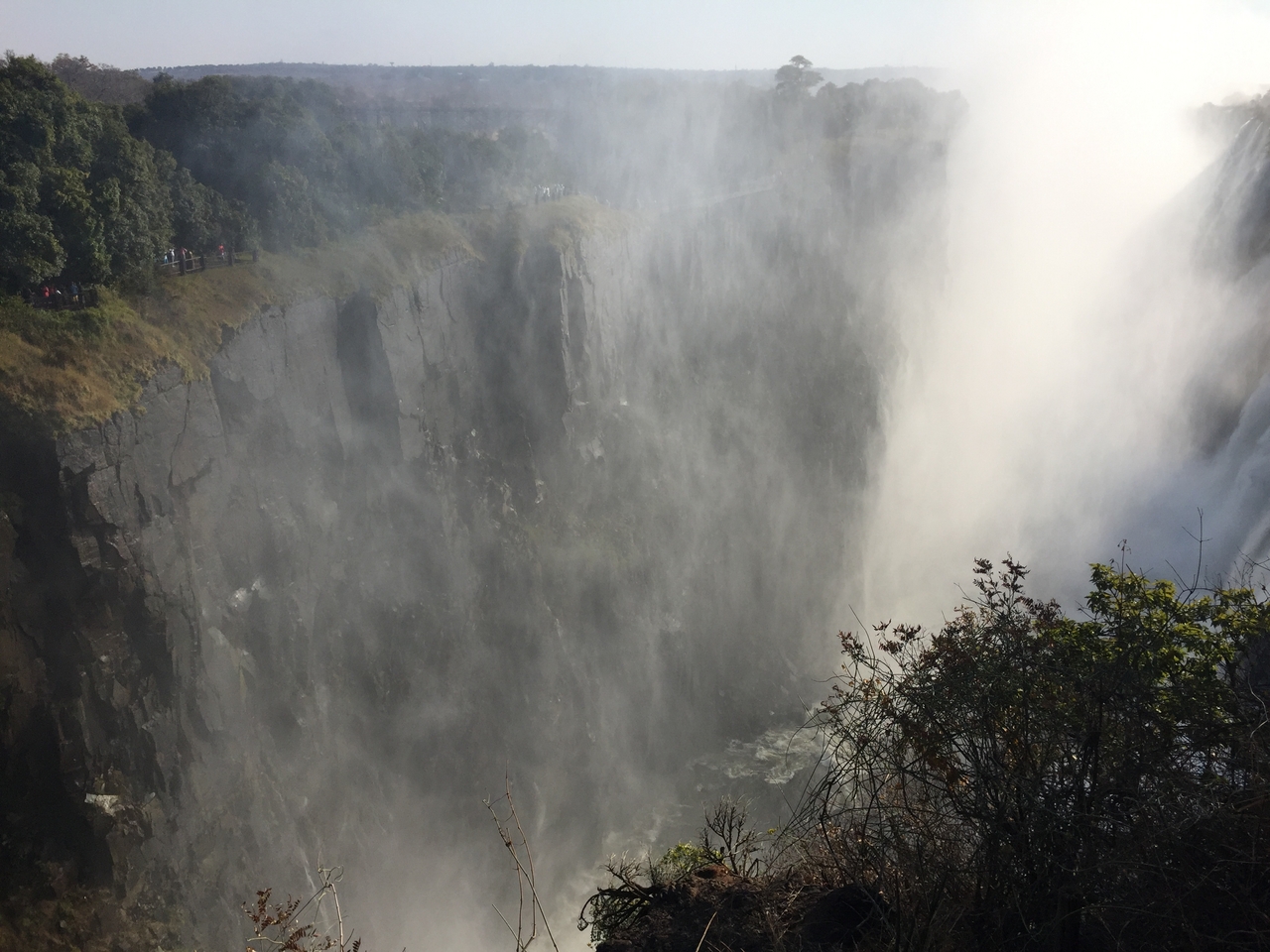 [32644] 2016_07_03_15_43_31_Africa_iPhone_6_IMG_8927_01403.jpg