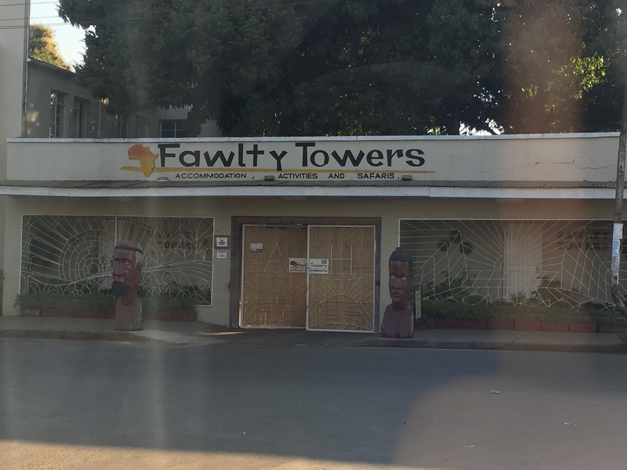 [32690] 2016_07_03_16_19_26_Africa_iPhone_6_IMG_8940_03753.jpg