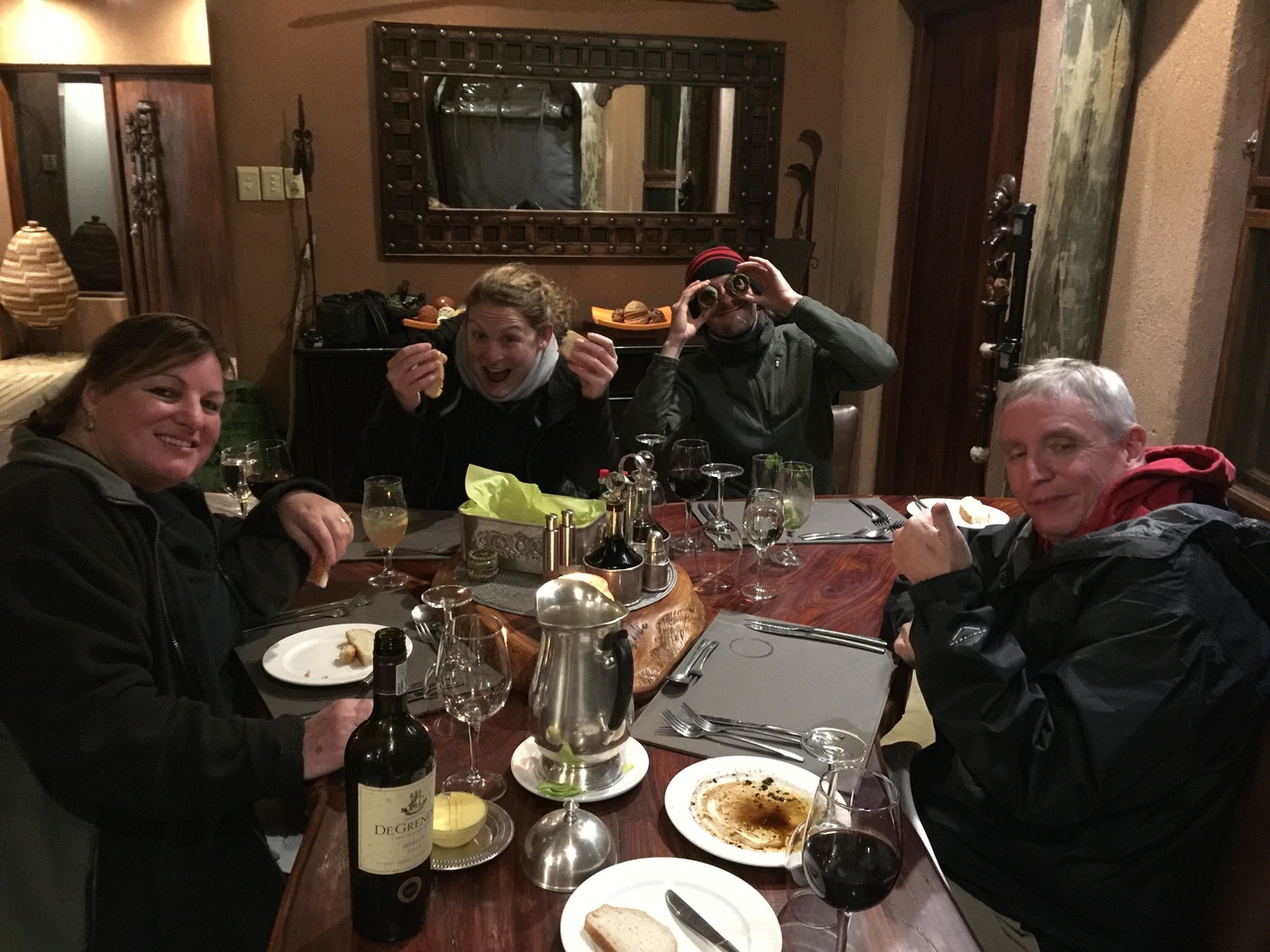 [3748] 2016_06_22_19_22_49_Africa_iPhone_6_Plus_IMG_3492_00159.jpg