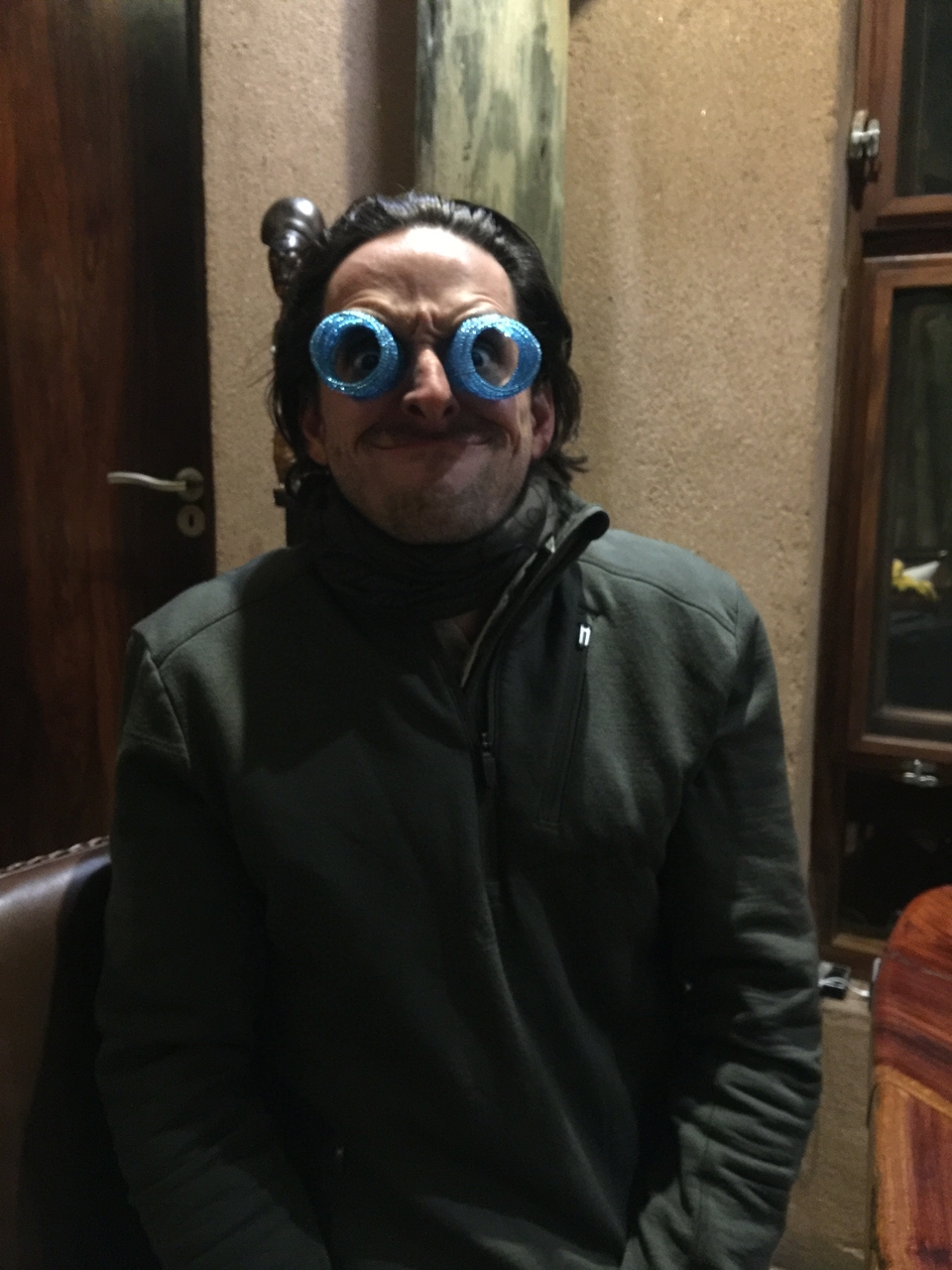 [3773] 2016_06_22_20_13_42_Africa_iPhone_6_Plus_IMG_3506_06754.jpg