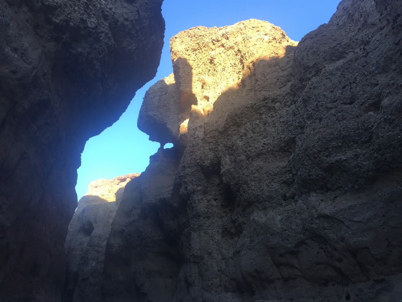 [14196] 2016_06_24_16_45_11_Africa_iPhone_6_Plus_IMG_3617_00242.jpg