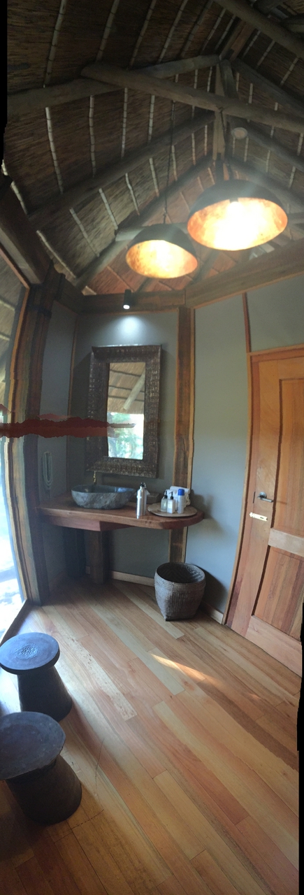 [27206] 2016_07_01_15_42_04_Africa_iPhone_6_Plus_IMG_4118_00063.jpg