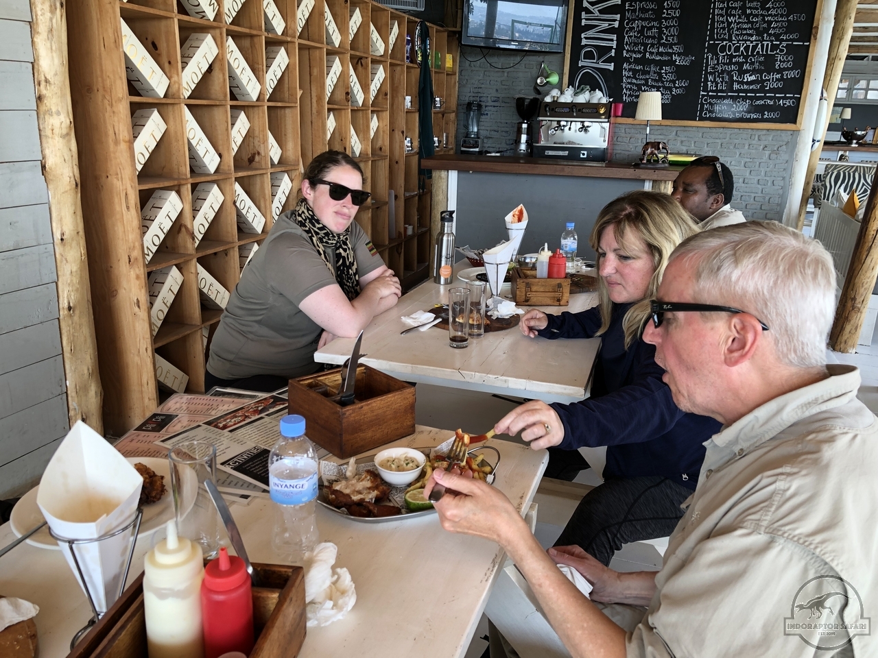 [866] 2019_06_28_15_27_53_Africa_iPhone_X_IMG_9599_00360.jpg