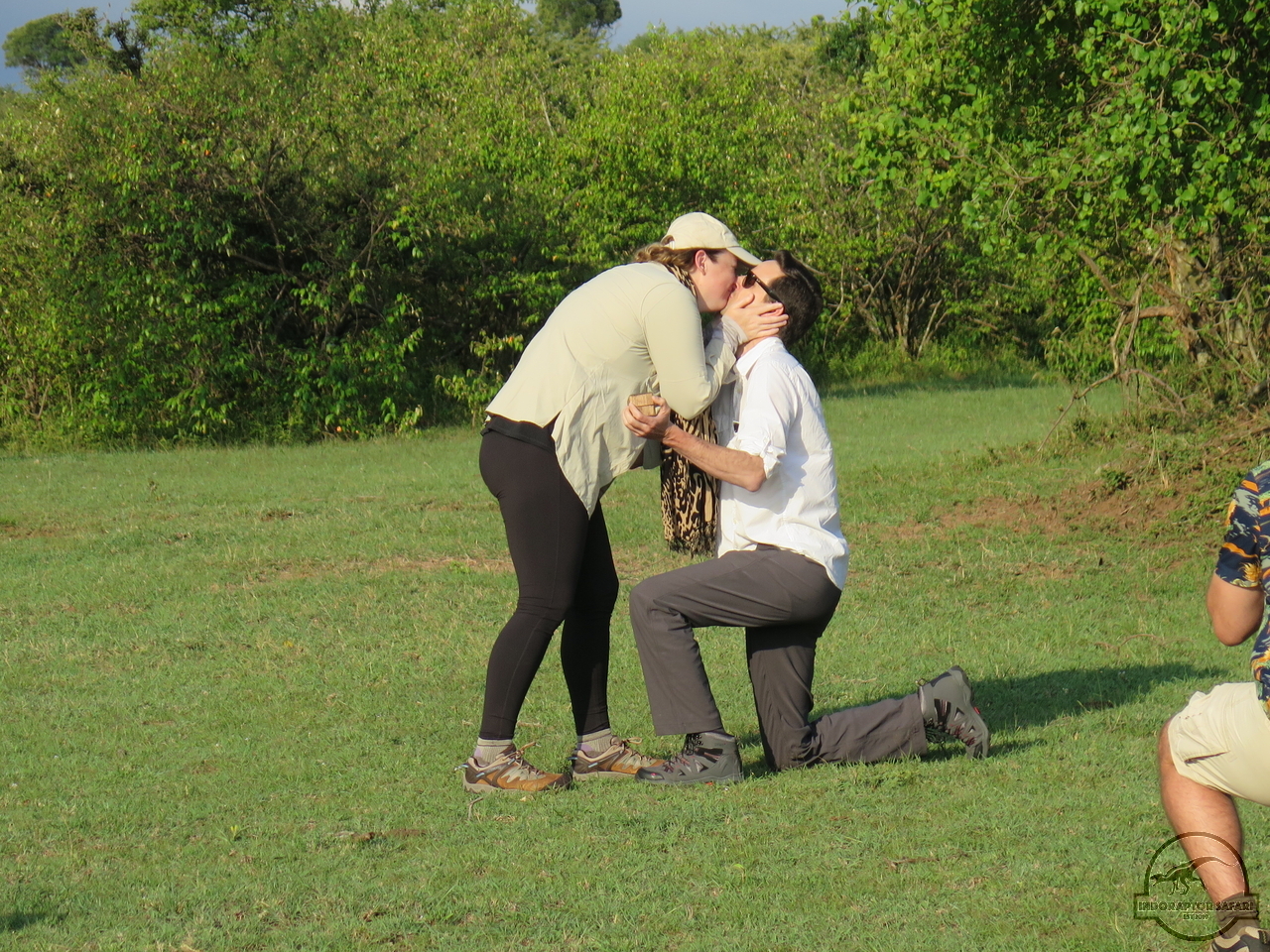 [876] 2019_06_29_10_35_18_Africa_Canon_PowerShot_G16_IMG_0247_00422.jpg