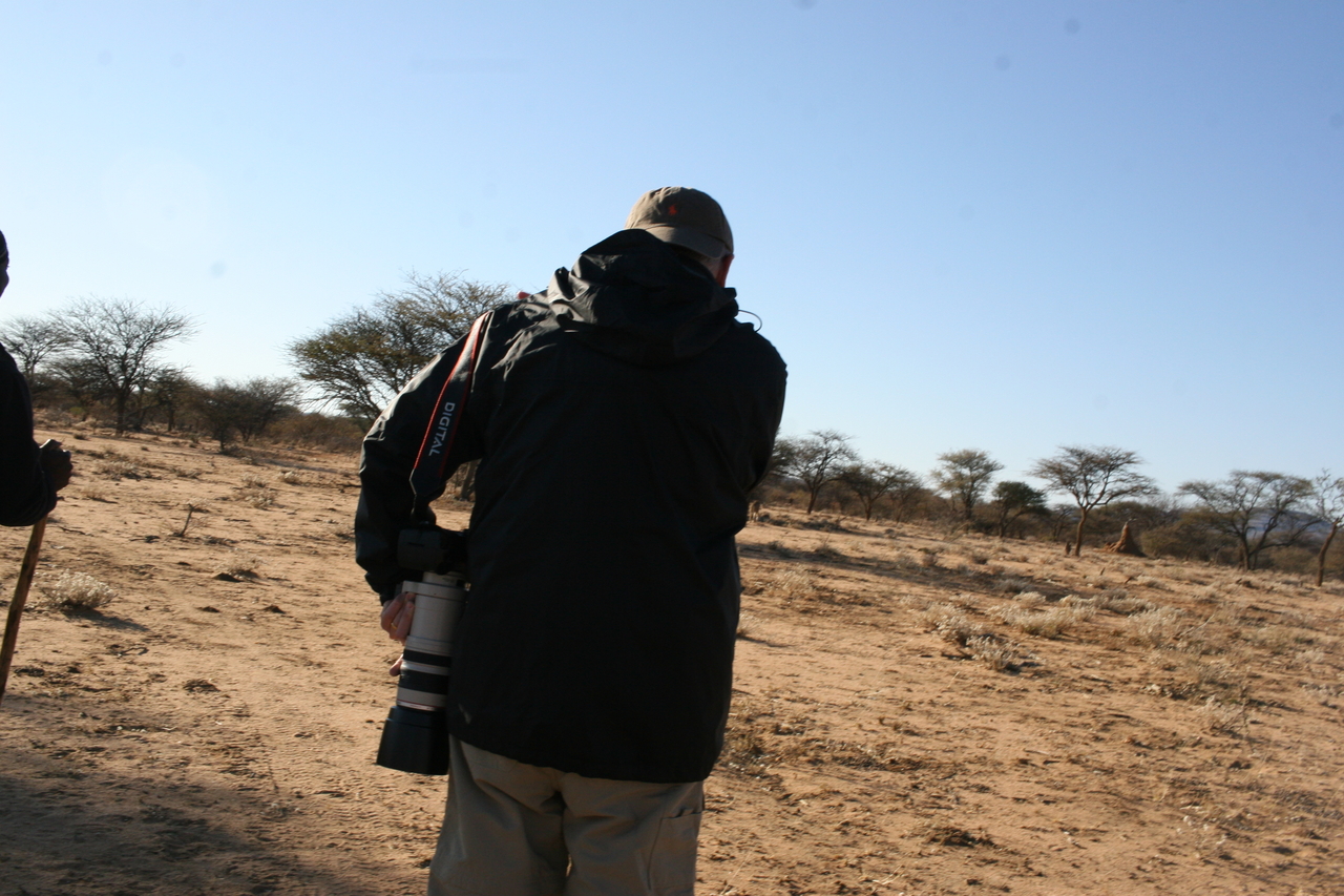 [1508] 2016_06_22_03_11_15_Africa_Canon_EOS_30D_IMG_1778_00045.jpg