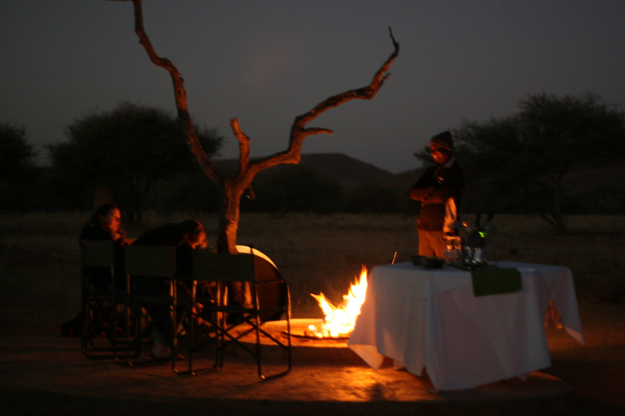 [8980] 2016_06_23_13_08_55_Africa_Canon_EOS_30D_IMG_1974_00239.jpg