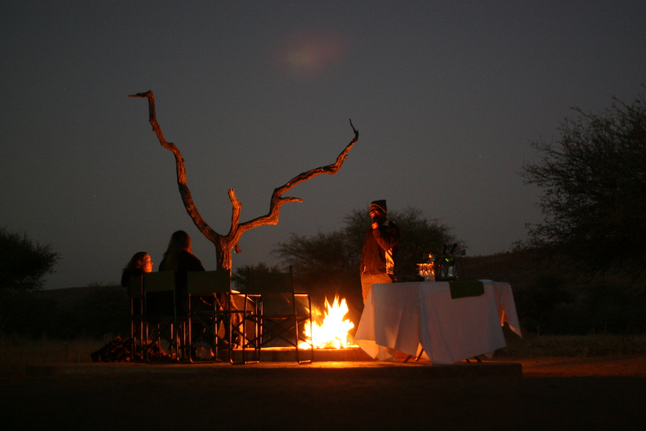 [8989] 2016_06_23_13_10_29_Africa_Canon_EOS_30D_IMG_1978_00422.jpg