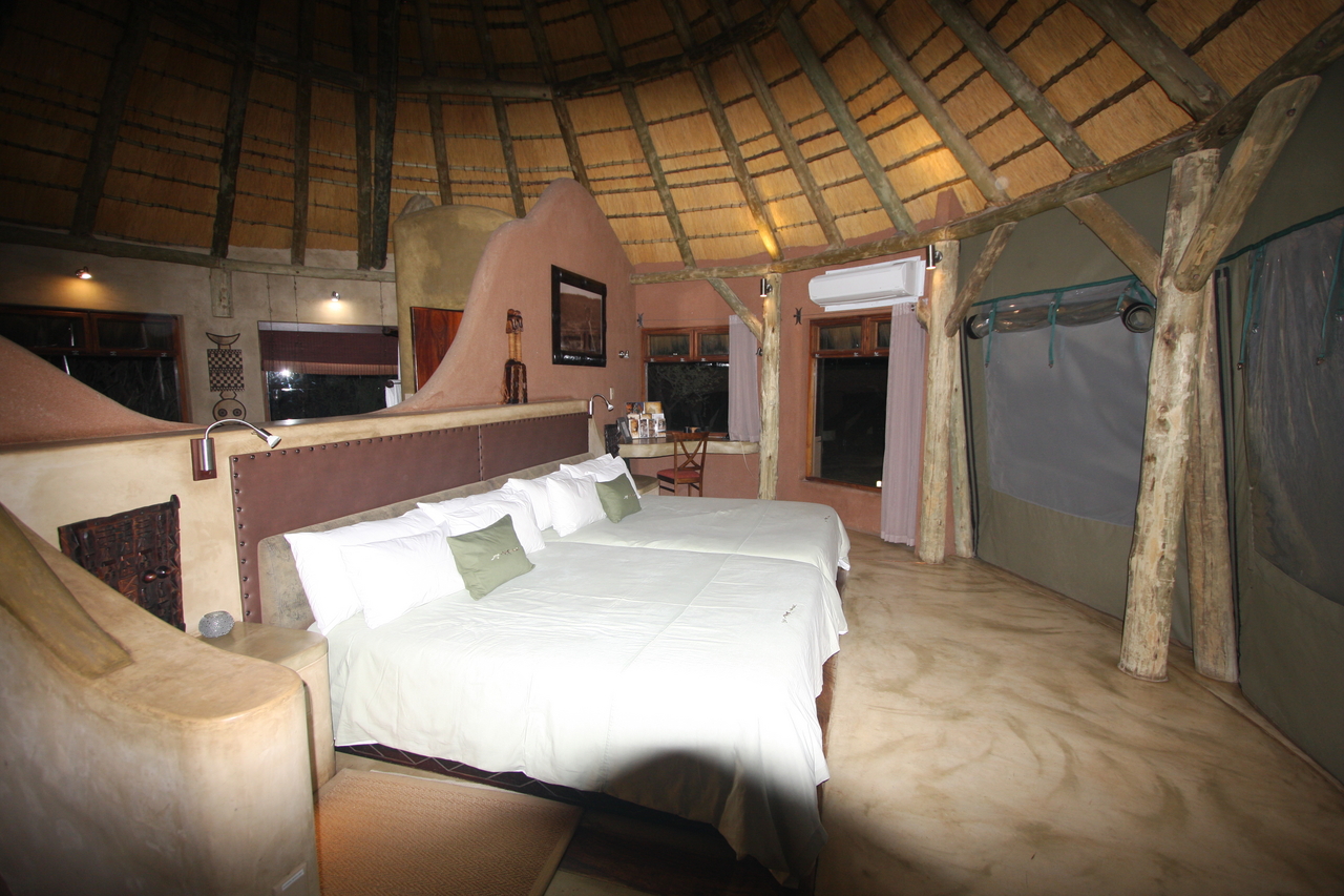 [295] 2016_06_21_14_33_11_Africa_Canon_EOS_40D_IMG__00015.jpg