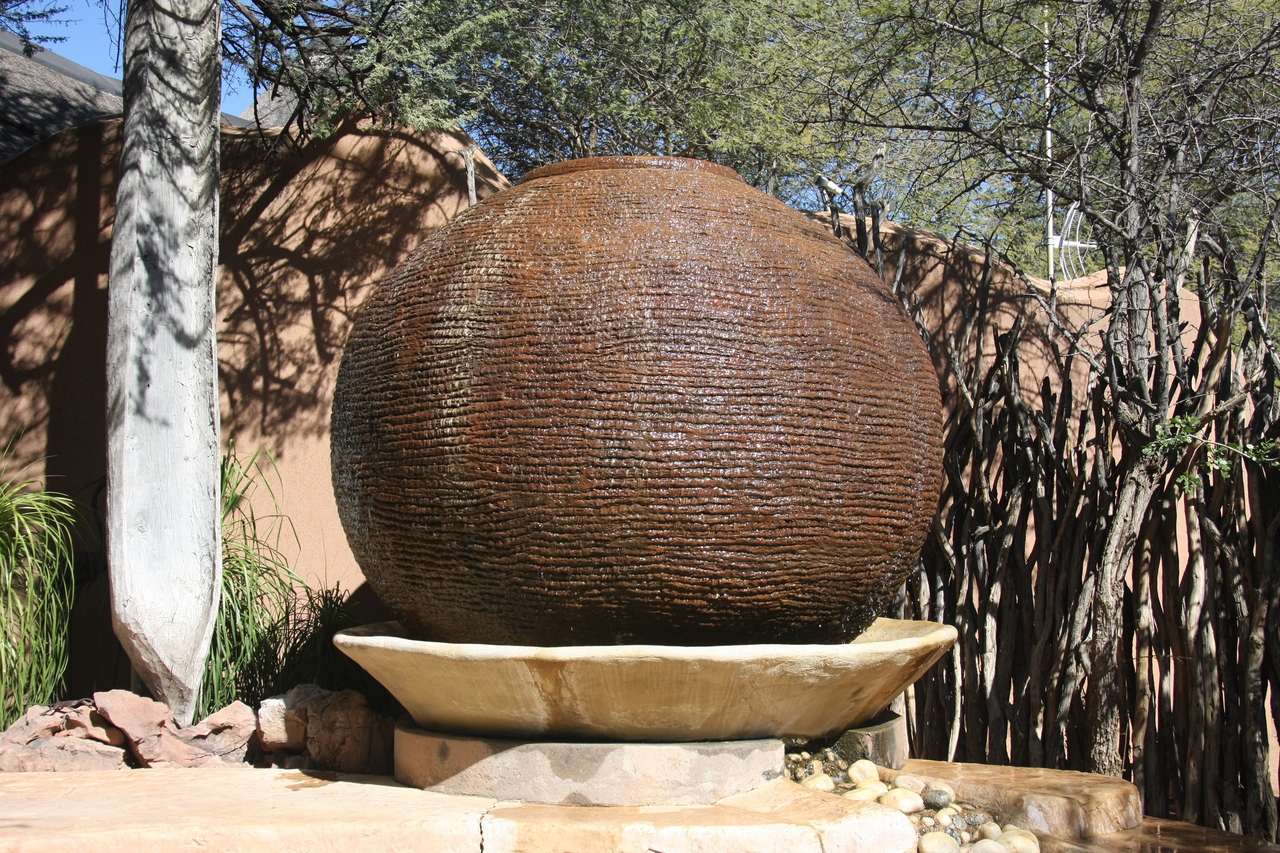 [2312] 2016_06_22_07_42_52_Africa_Canon_EOS_40D_IMG__00544.jpg