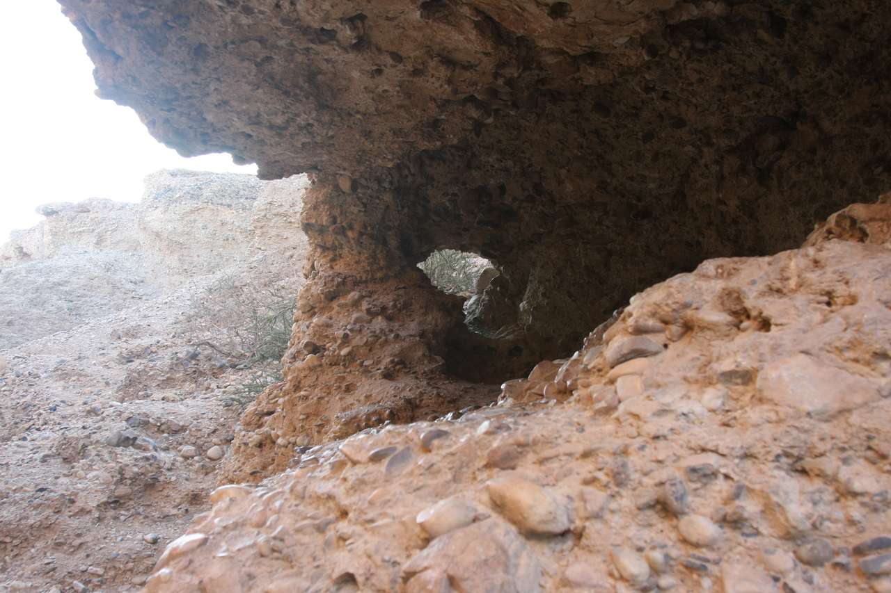 [13915] 2016_06_24_11_39_31_Africa_Canon_EOS_40D_IMG__00022.jpg