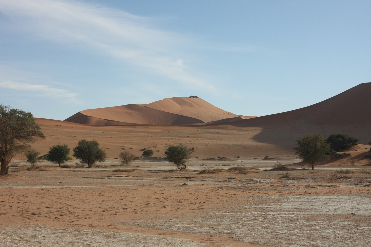 [15123] 2016_06_25_03_39_59_Africa_Canon_EOS_40D_IMG__09481.jpg