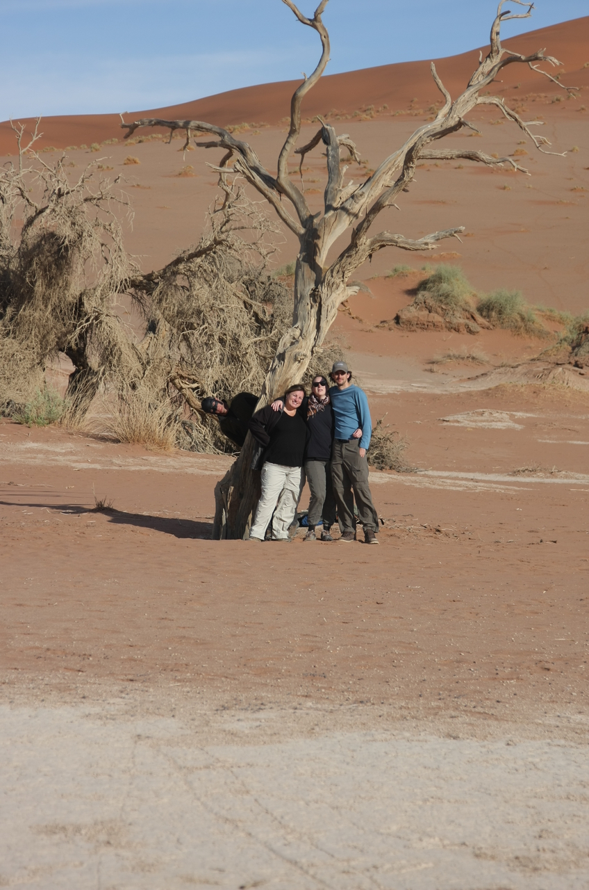 [15198] 2016_06_25_04_00_40_Africa_Canon_EOS_40D_IMG__02056.jpg