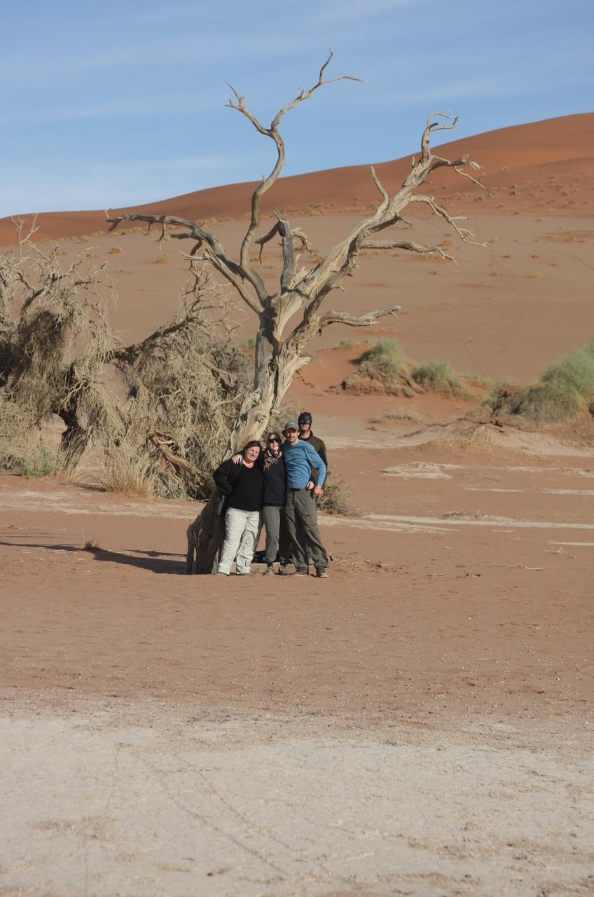 [15210] 2016_06_25_04_00_44_Africa_Canon_EOS_40D_IMG__09506.jpg