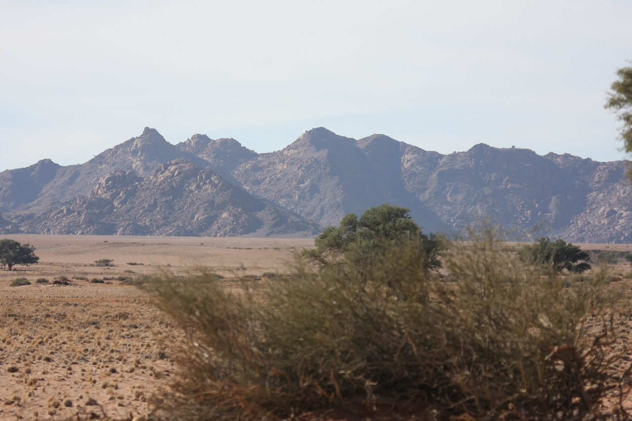 [15938] 2016_06_25_09_39_20_Africa_Canon_EOS_40D_IMG__00172.jpg