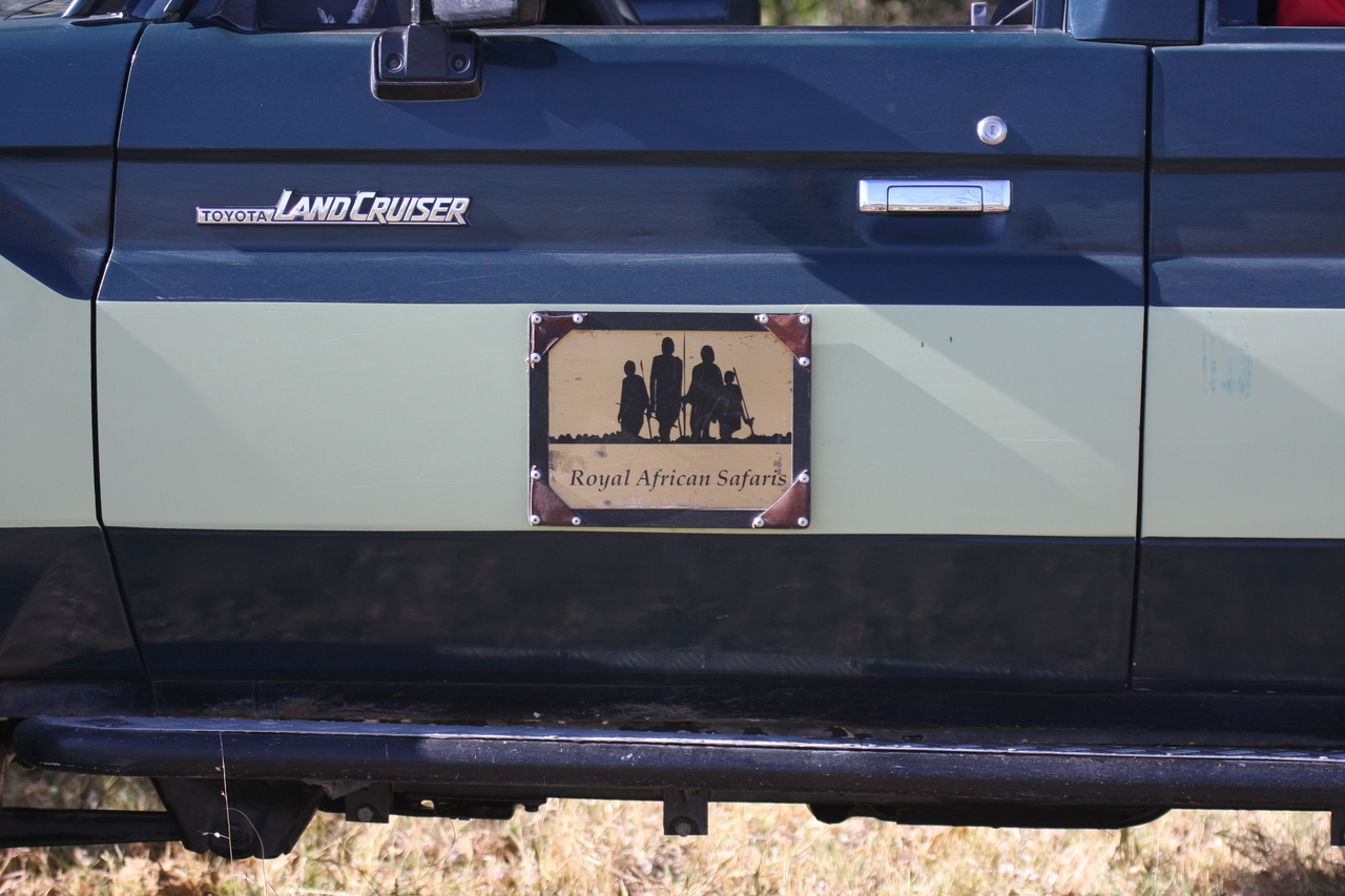 [21157] 2016_06_29_03_46_07_Africa_Canon_EOS_40D_IMG__03379.jpg