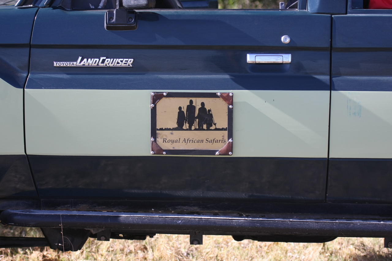 [21160] 2016_06_29_03_46_07_Africa_Canon_EOS_40D_IMG__10827.jpg