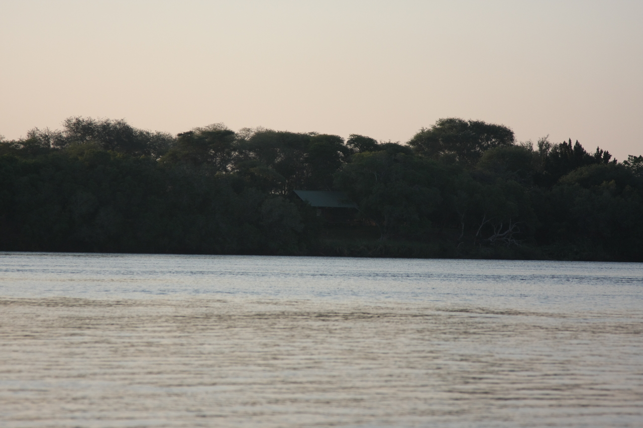 [28491] 2016_07_02_11_21_22_Africa_Canon_EOS_40D_IMG__00146.jpg