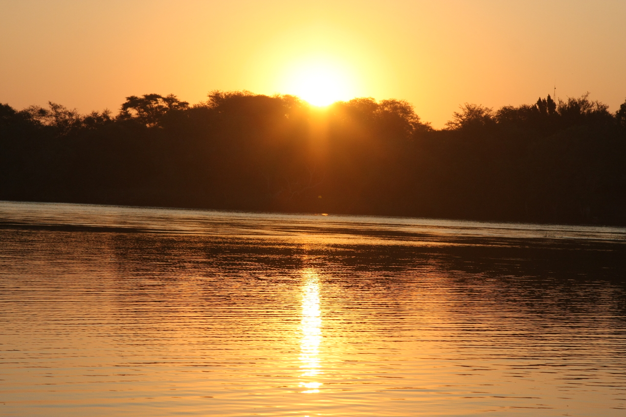 [28645] 2016_07_02_11_38_09_Africa_Canon_EOS_40D_IMG__00203.jpg