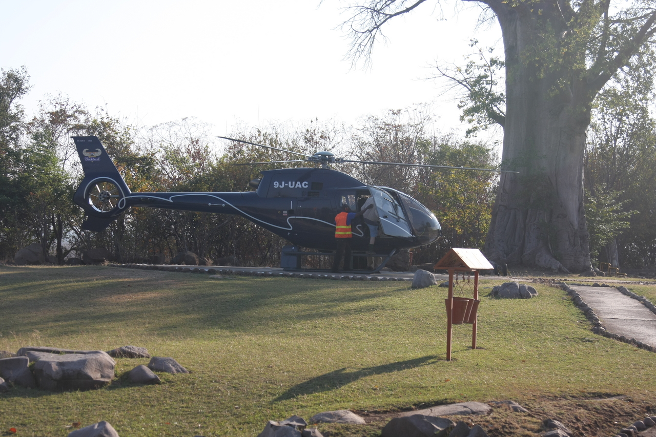 [29135] 2016_07_03_02_29_15_Africa_Canon_EOS_40D_IMG__05121.jpg