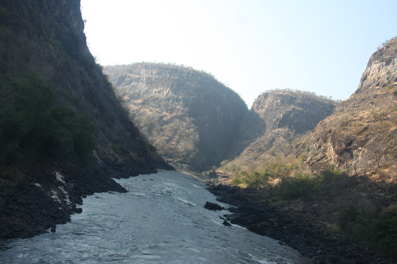 [29375] 2016_07_03_02_59_13_Africa_Canon_EOS_40D_IMG__00016.jpg