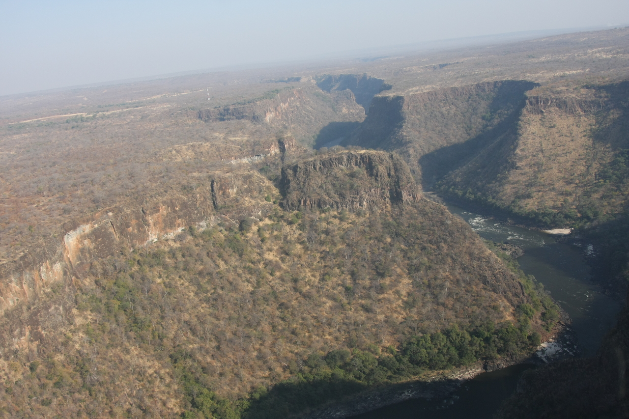 [29498] 2016_07_03_03_01_29_Africa_Canon_EOS_40D_IMG__00061.jpg