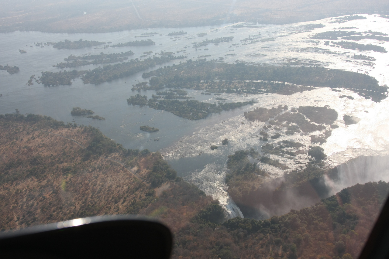 [29581] 2016_07_03_03_05_37_Africa_Canon_EOS_40D_IMG__12365.jpg