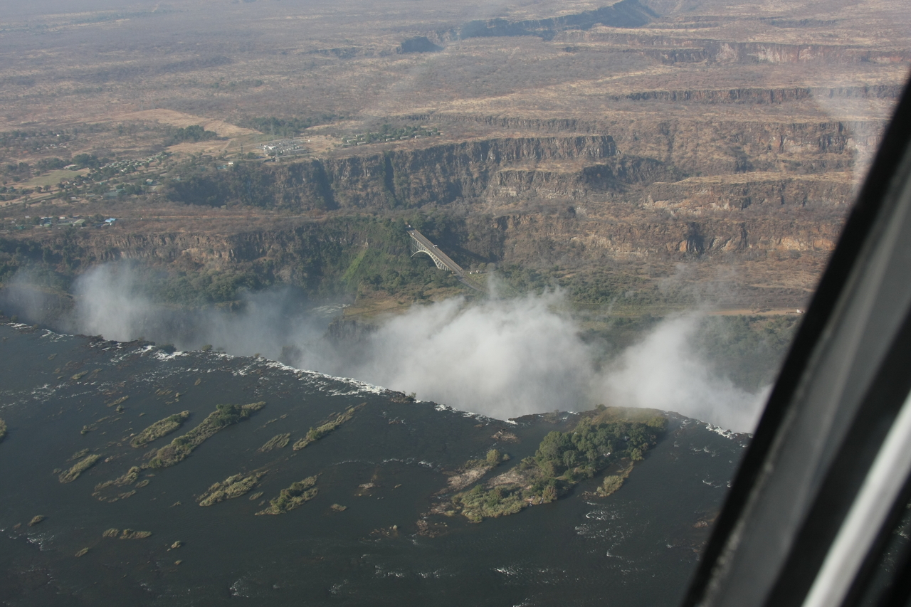 [29633] 2016_07_03_03_06_14_Africa_Canon_EOS_40D_IMG__00110.jpg