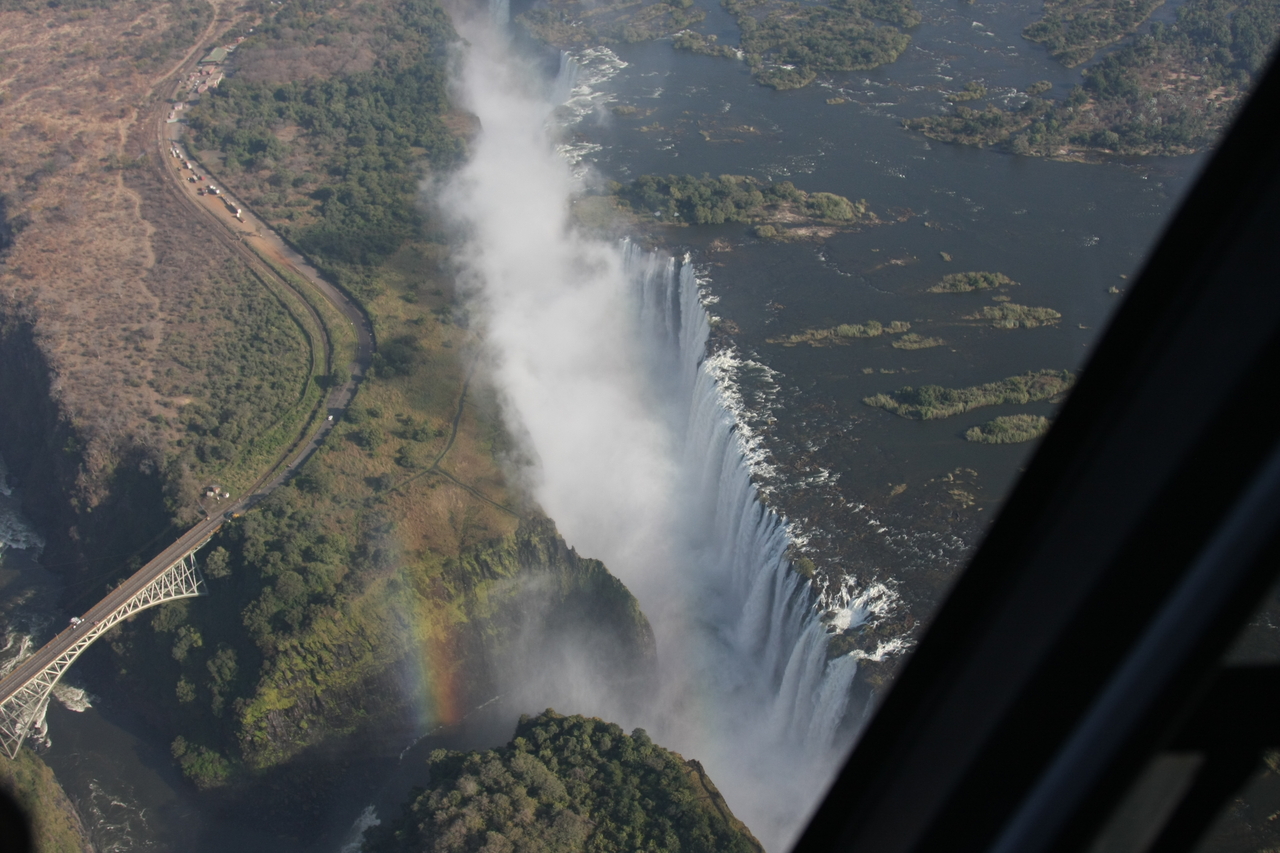 [29668] 2016_07_03_03_06_58_Africa_Canon_EOS_40D_IMG__04952.jpg