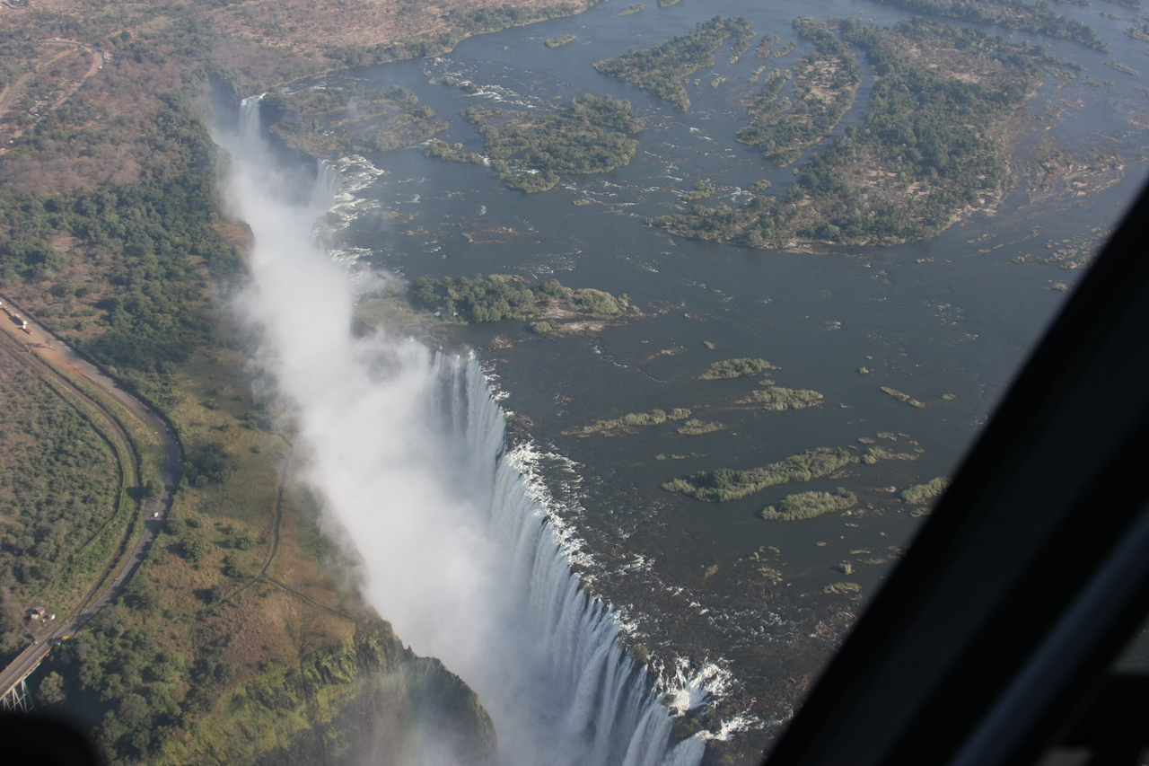 [29679] 2016_07_03_03_06_59_Africa_Canon_EOS_40D_IMG__12404.jpg