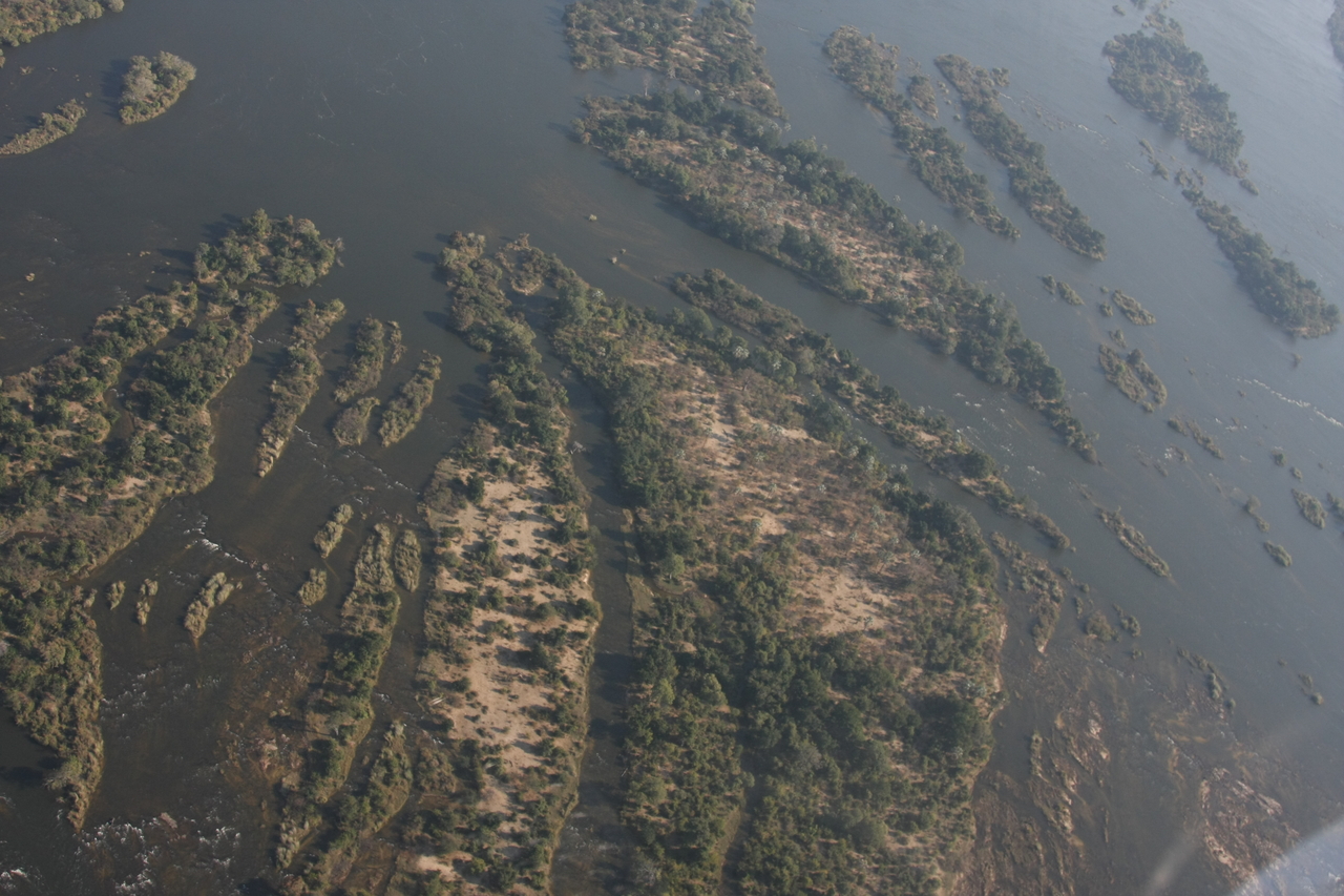 [29700] 2016_07_03_03_07_23_Africa_Canon_EOS_40D_IMG__12411.jpg