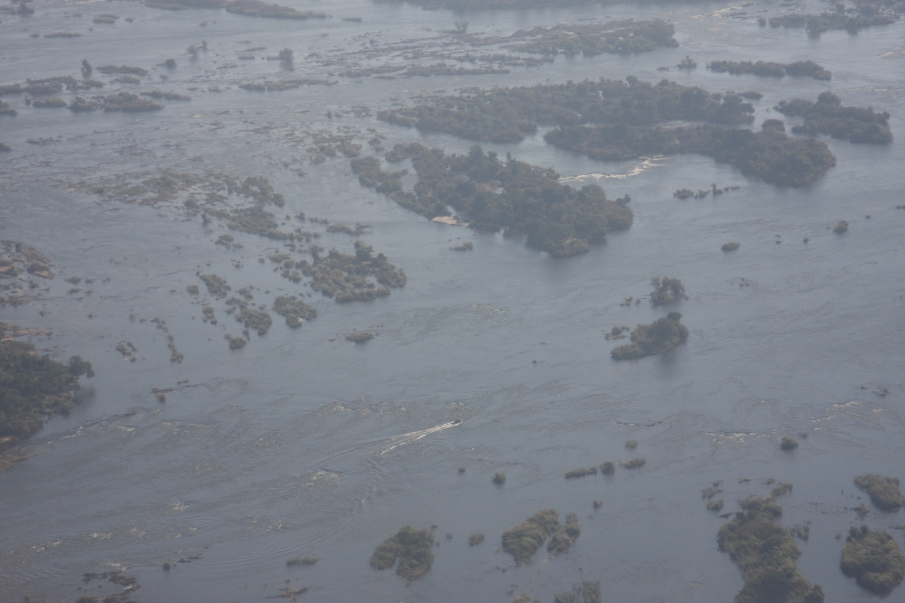 [29806] 2016_07_03_03_08_23_Africa_Canon_EOS_40D_IMG__00174.jpg