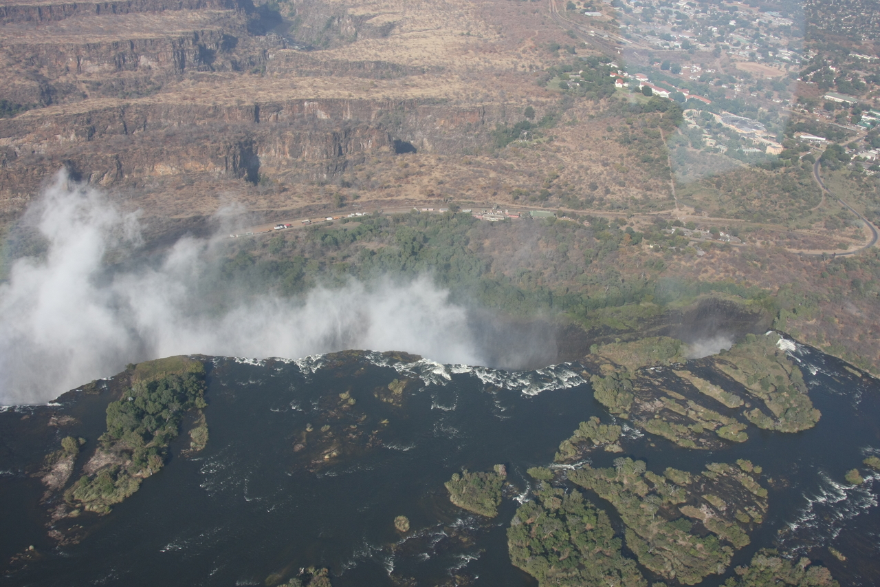 [29915] 2016_07_03_03_09_21_Africa_Canon_EOS_40D_IMG__00215.jpg